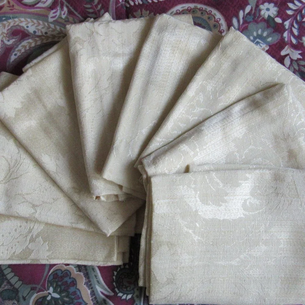 Set of 8 Cream Color Napkins 19